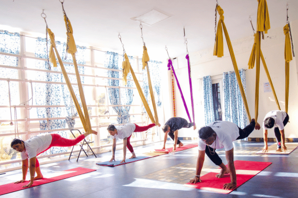 100 hour aerial yoga ttc
