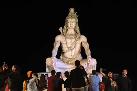 Rishikesh Yog Kendra Evening Ganga aarti ceremony visited during the Vedic yoga retreat in Rishikesh