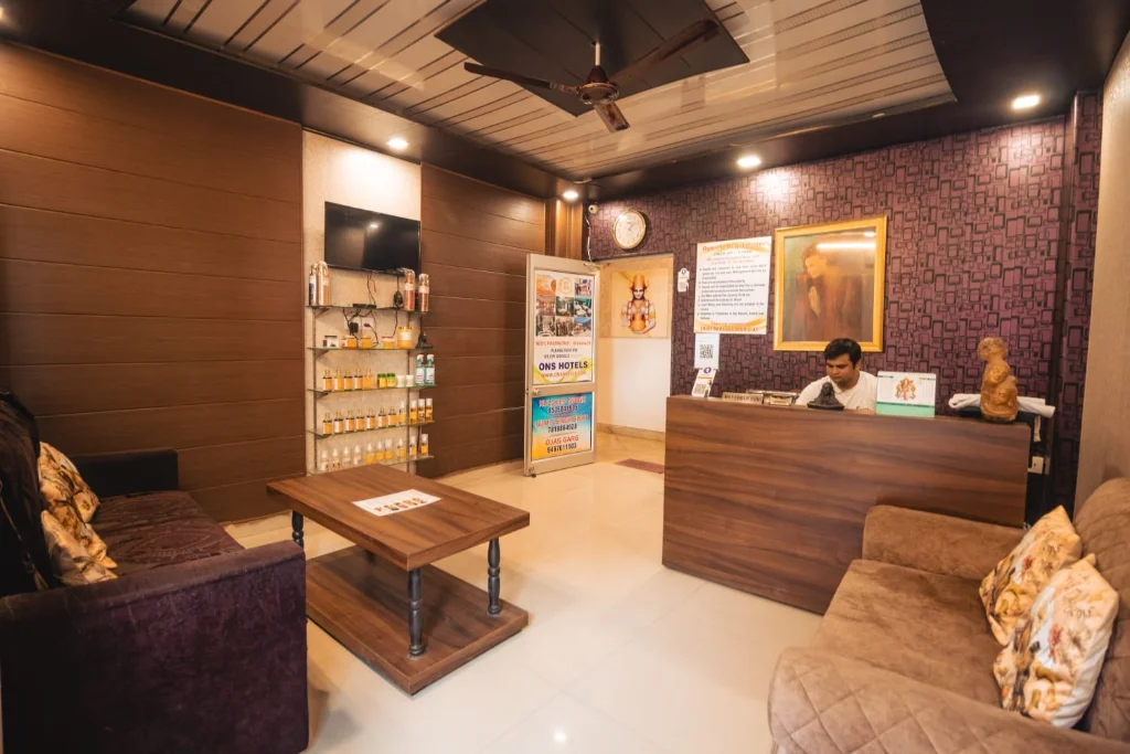 Reception and seating area at the accommodation entrance