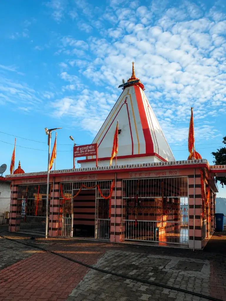 Kunjapuri Temple excursion during the training in Rishikesh