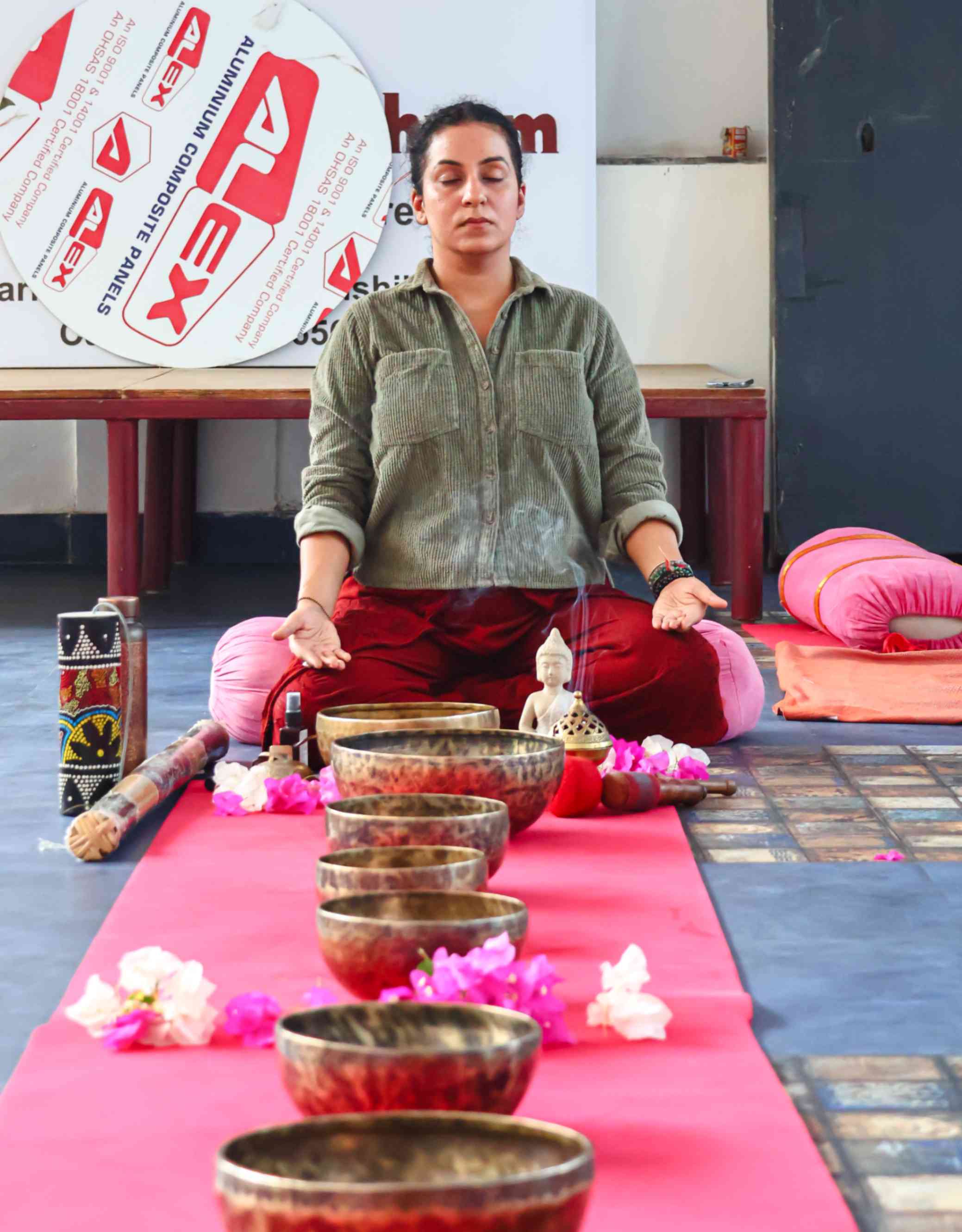 200 hour yoga teacher training in india - Sound Healing Session